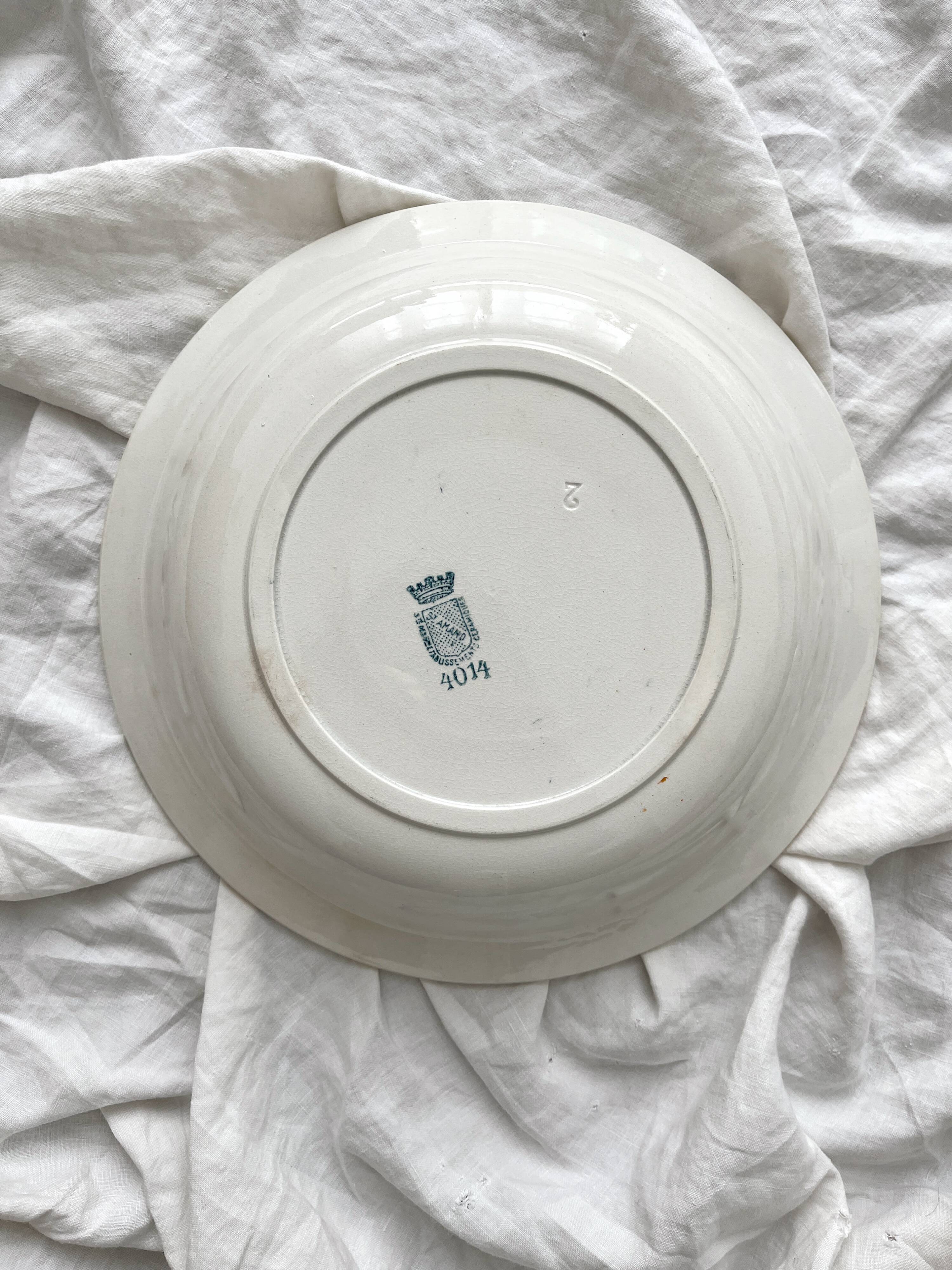 Ironstone dish, model 4014 Saint Amand