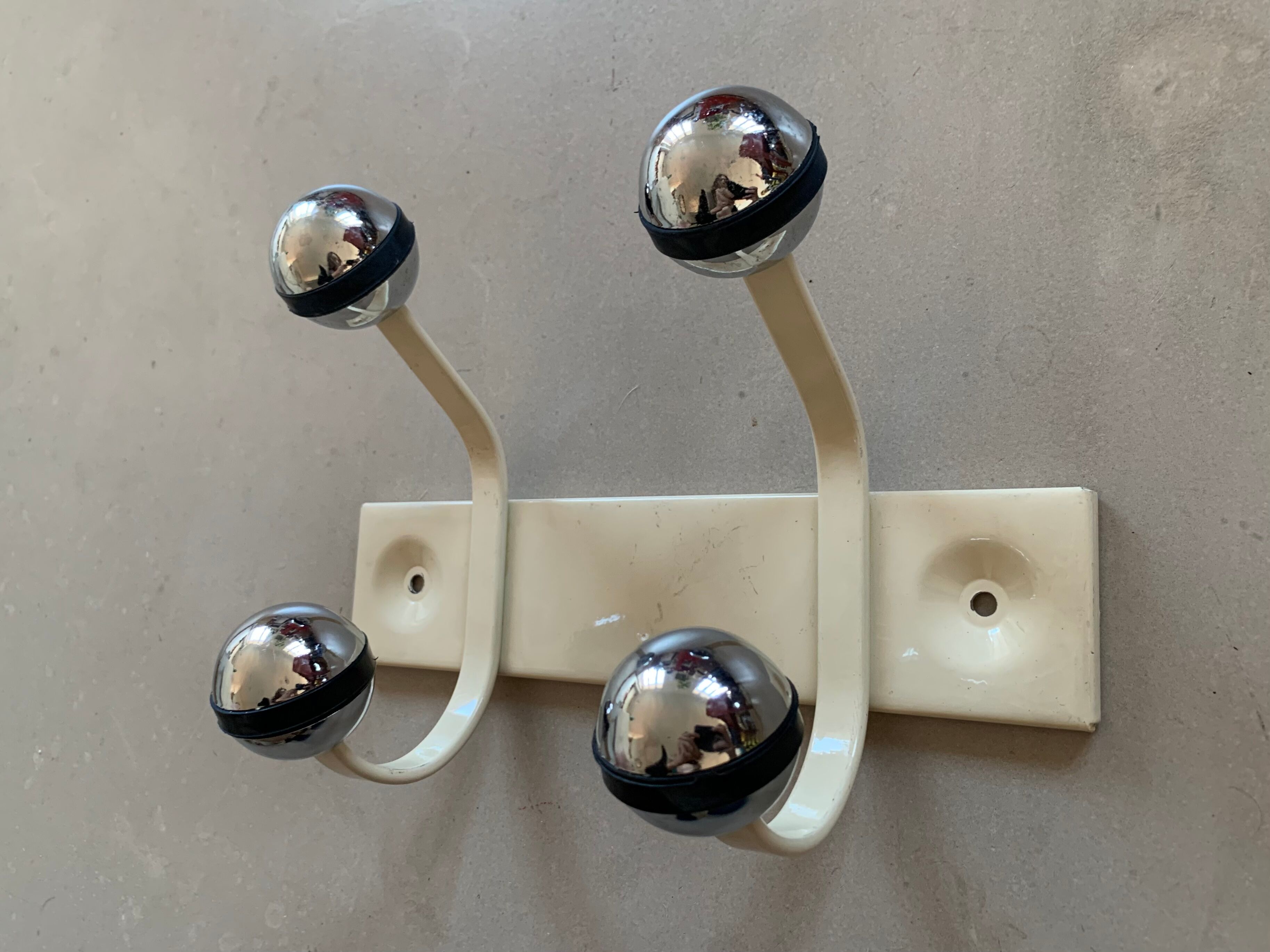 Vintage wall rack 70s