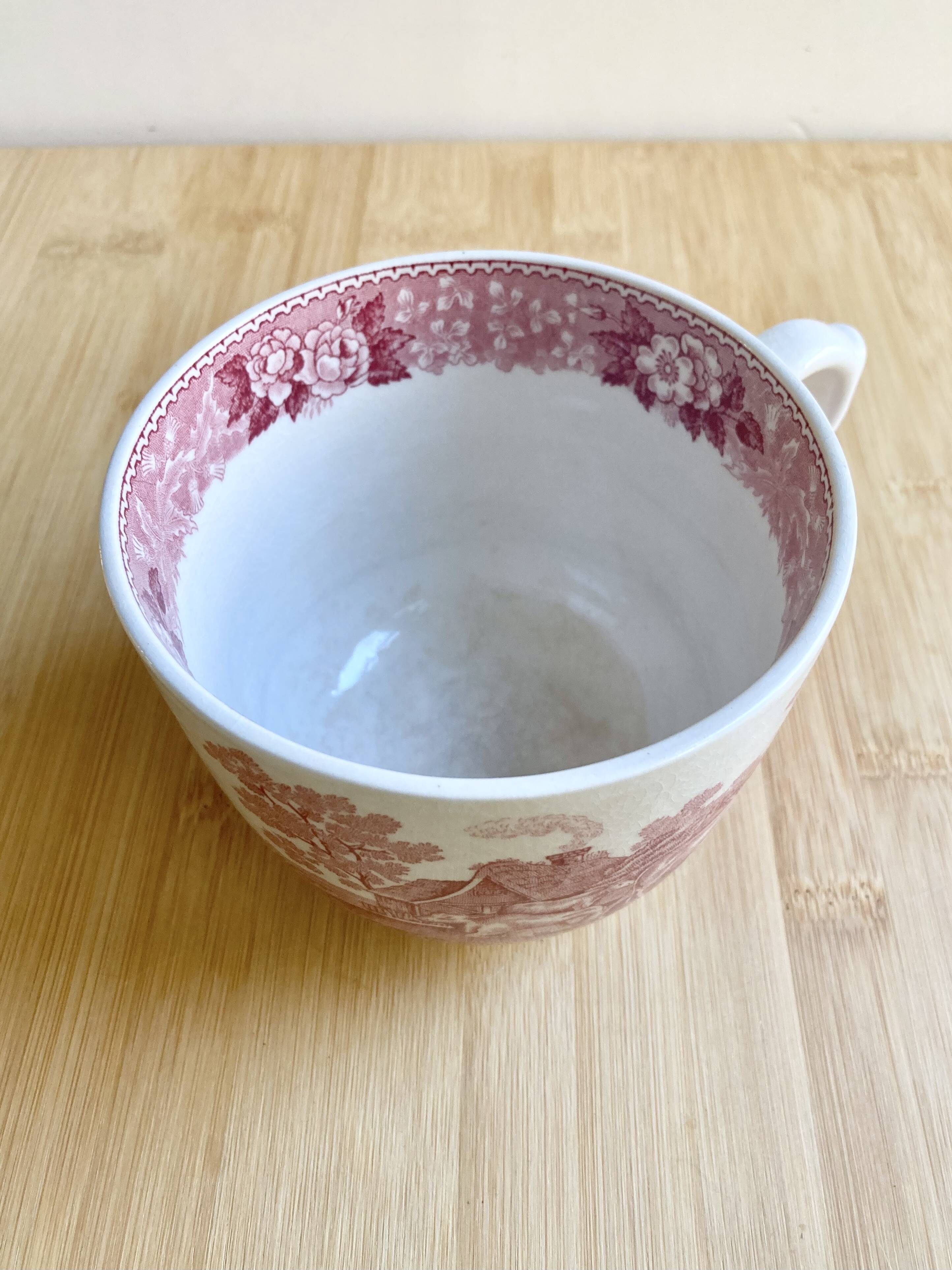 very large vintage wedgwood mug