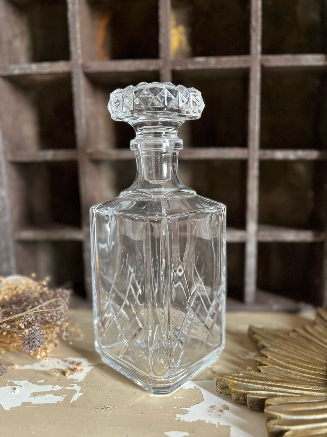 Crystal whisky decanter