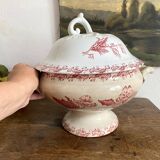 Antique ironstone tureen St Amand, Richelieu, 1920