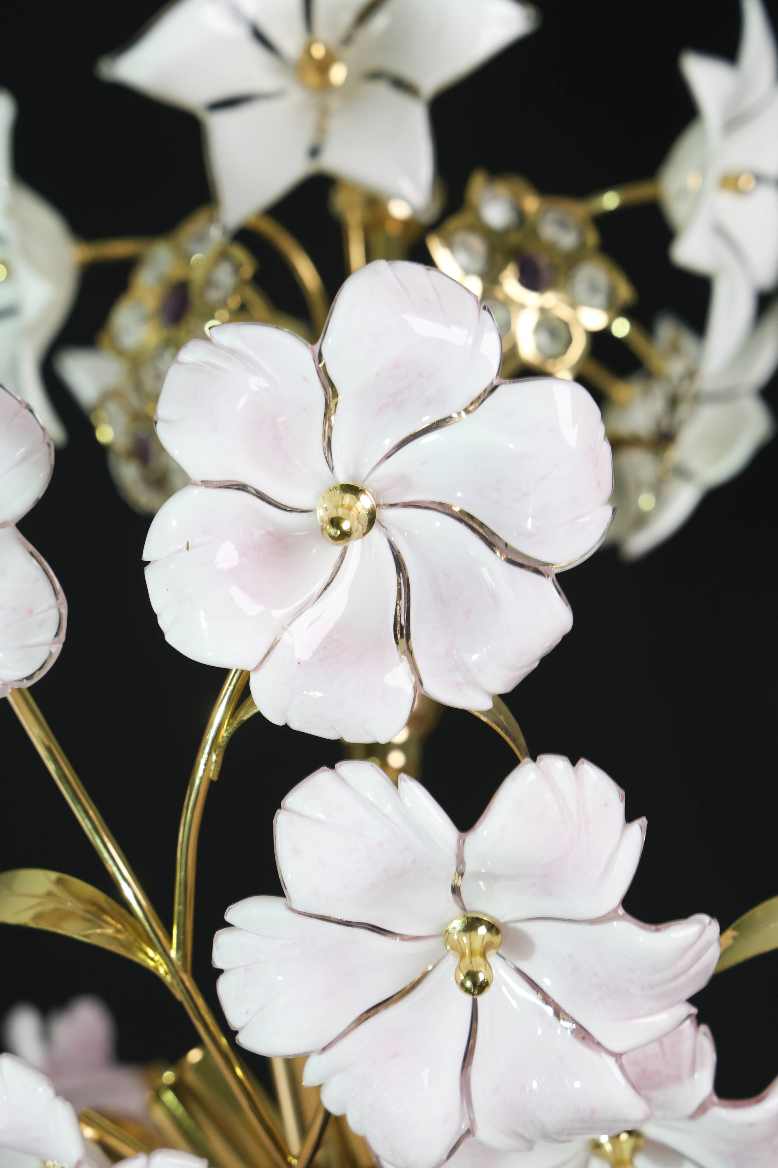 Charming Murano Vintage Chandelier White and Pink Flowers