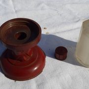 Lampe de voyage vintage en bakélite de marque mout