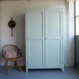 Armoire parisienne