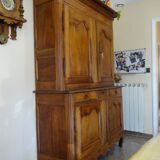 Buffet 2 bodies of the eighteenth in walnut