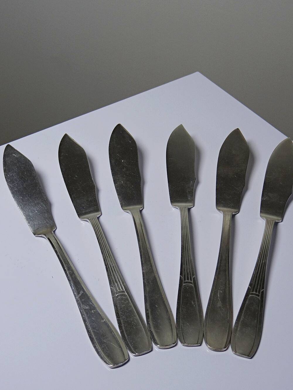 6 vintage/antique silver-plated fish knives in art deco style SFAM