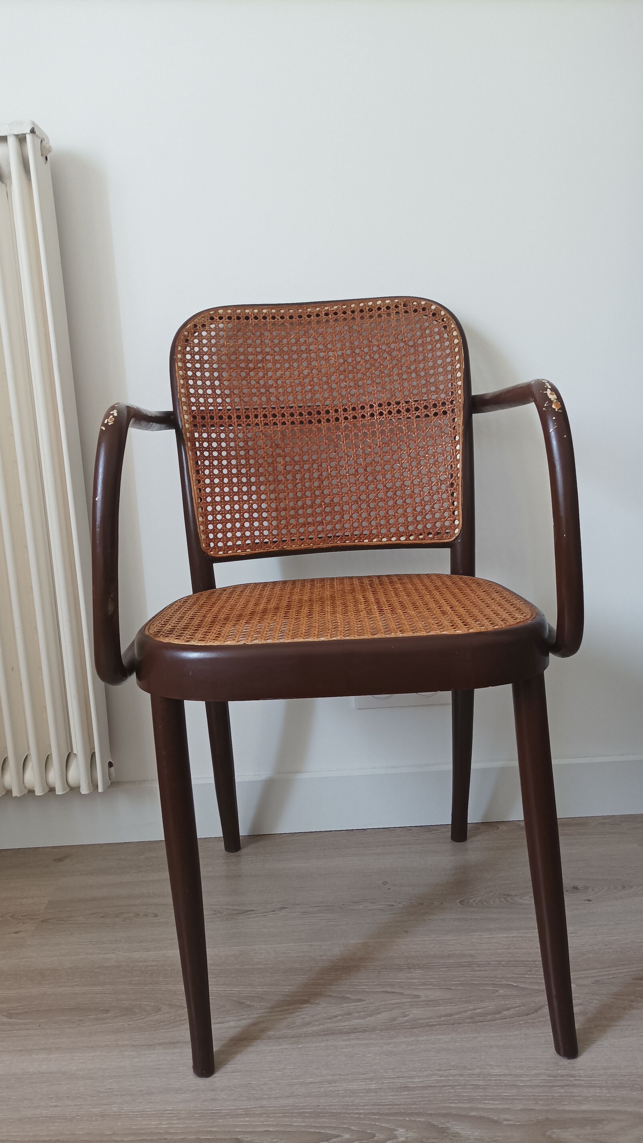 Vintage canned armchair
