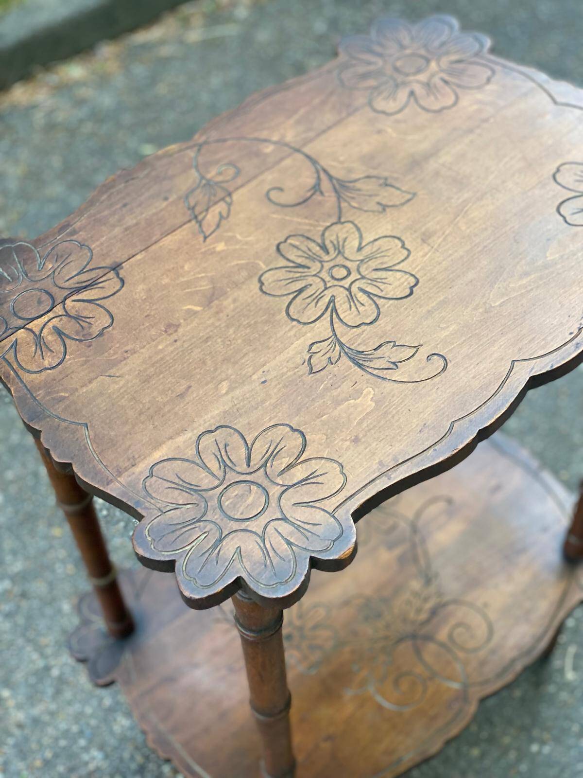 1930s Art Deco solid wood side table with drawer