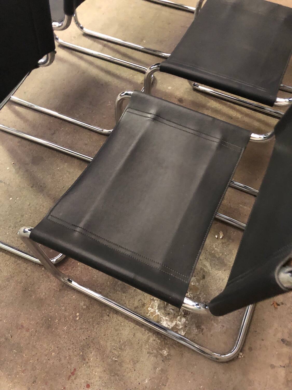 Ensemble de 7 Chaises S33 Mart Stam Circa 1980