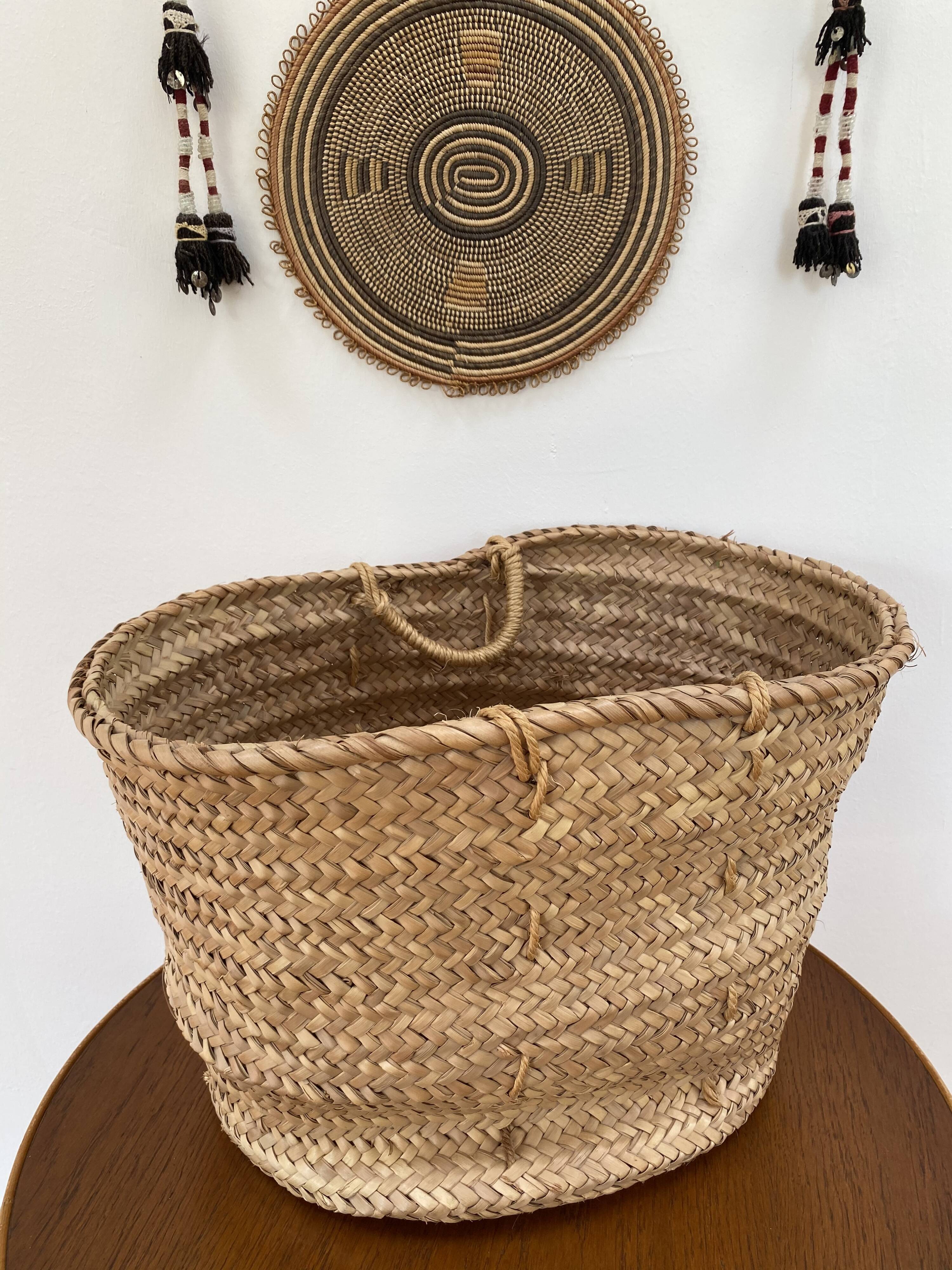 XL market or fireplace basket