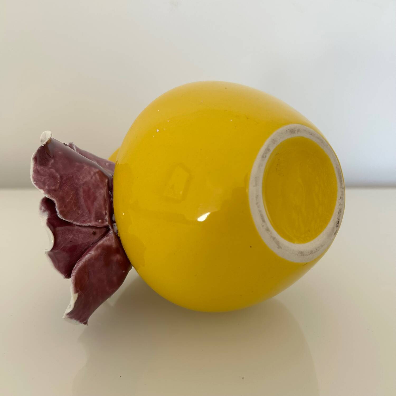 Sludge pottery vase