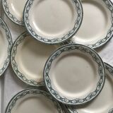 Lot of 8 flat plates made of iron earth