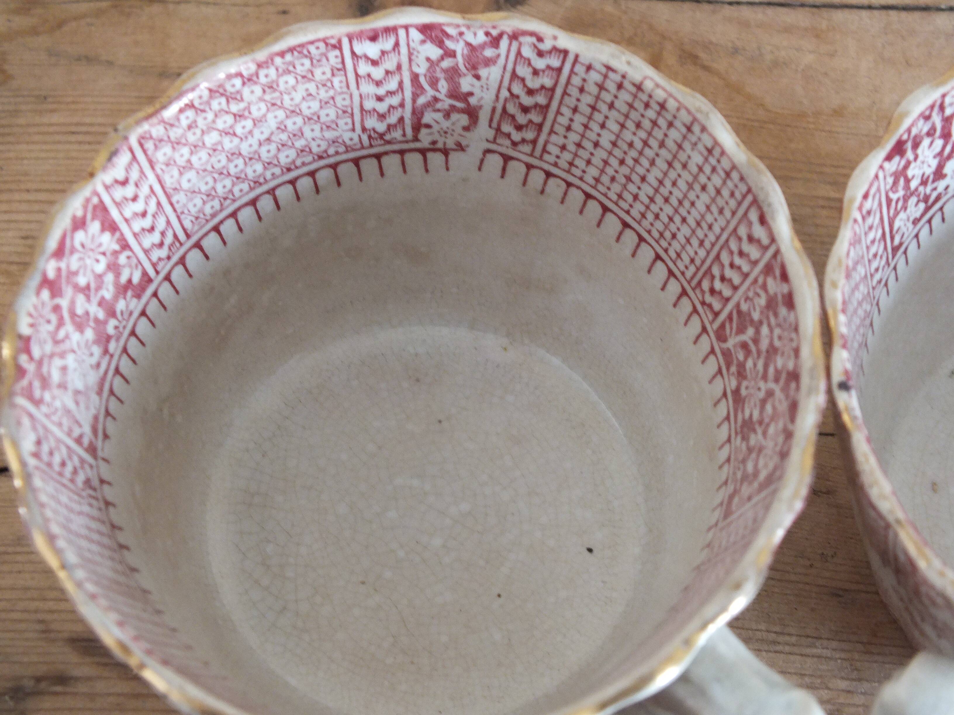 3 old Pexonne cups, Egyptian decor