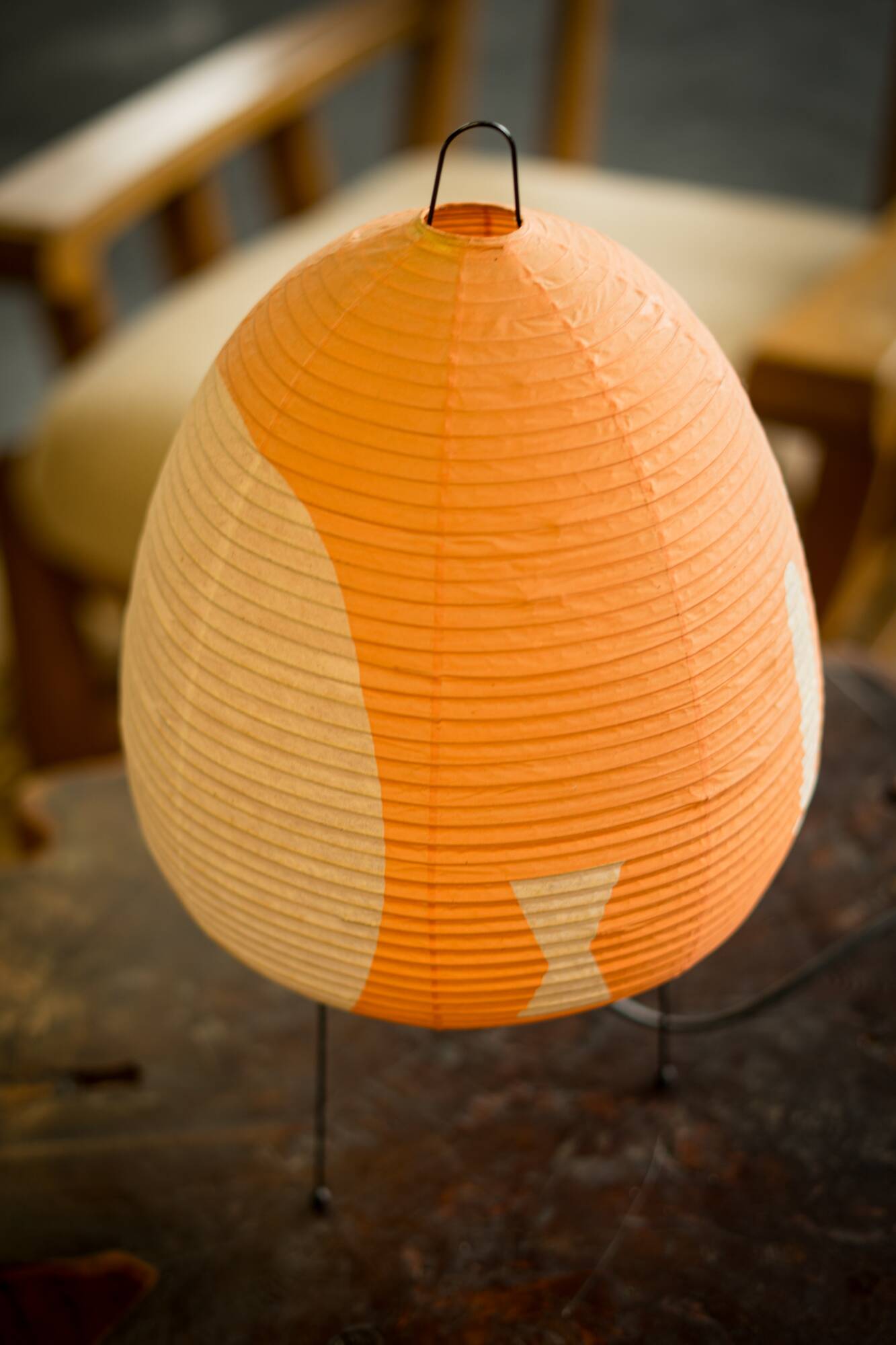 Akari Light 1AY table lamp by Isamu Noguchi