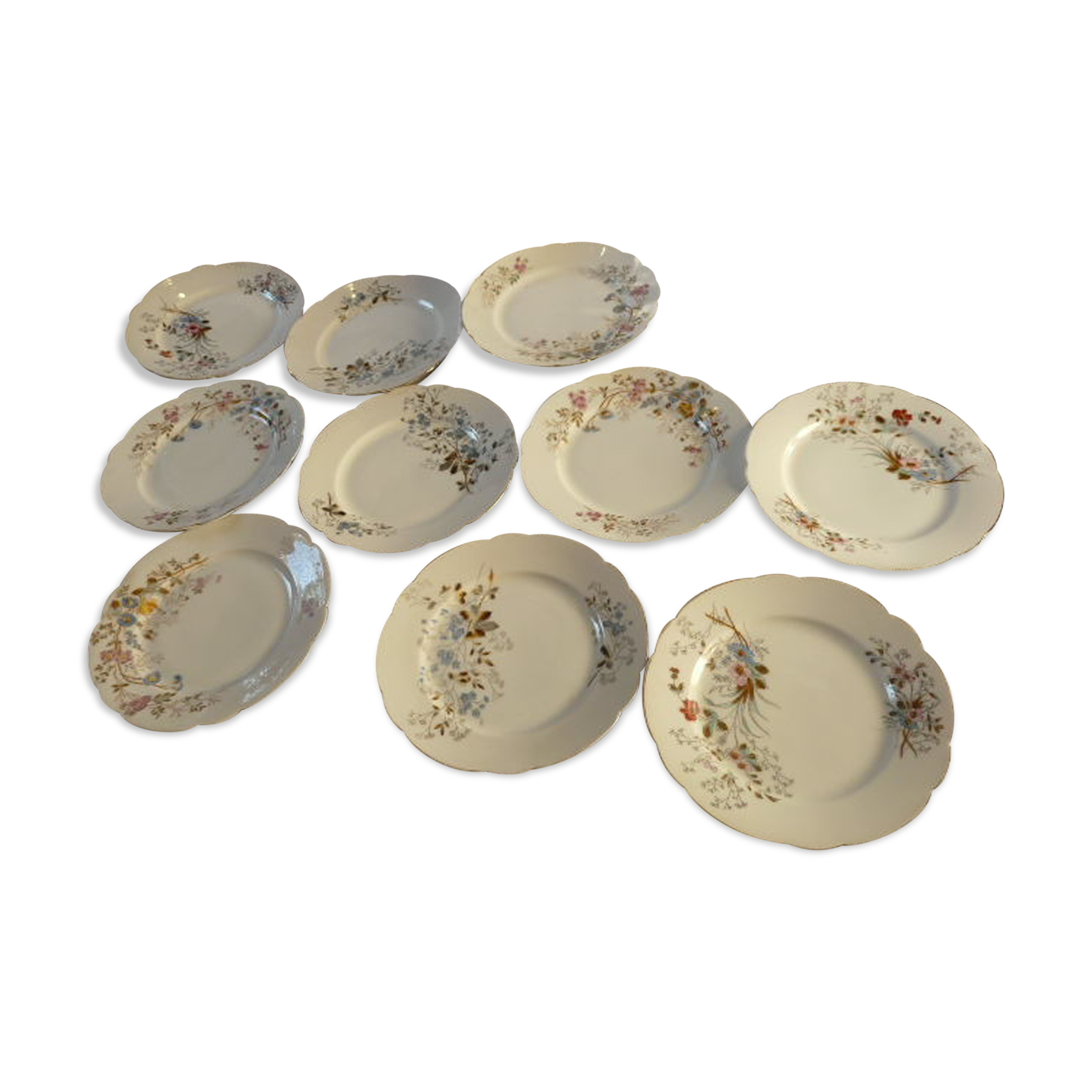 10 porcelain dessert plates xixth century