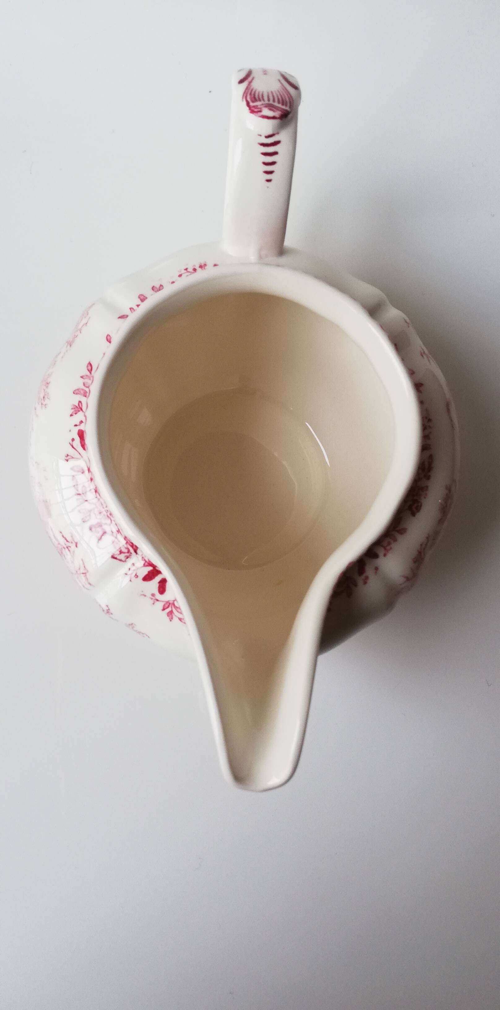 Villeroy and Boch Burgeland porcelain gravy boat