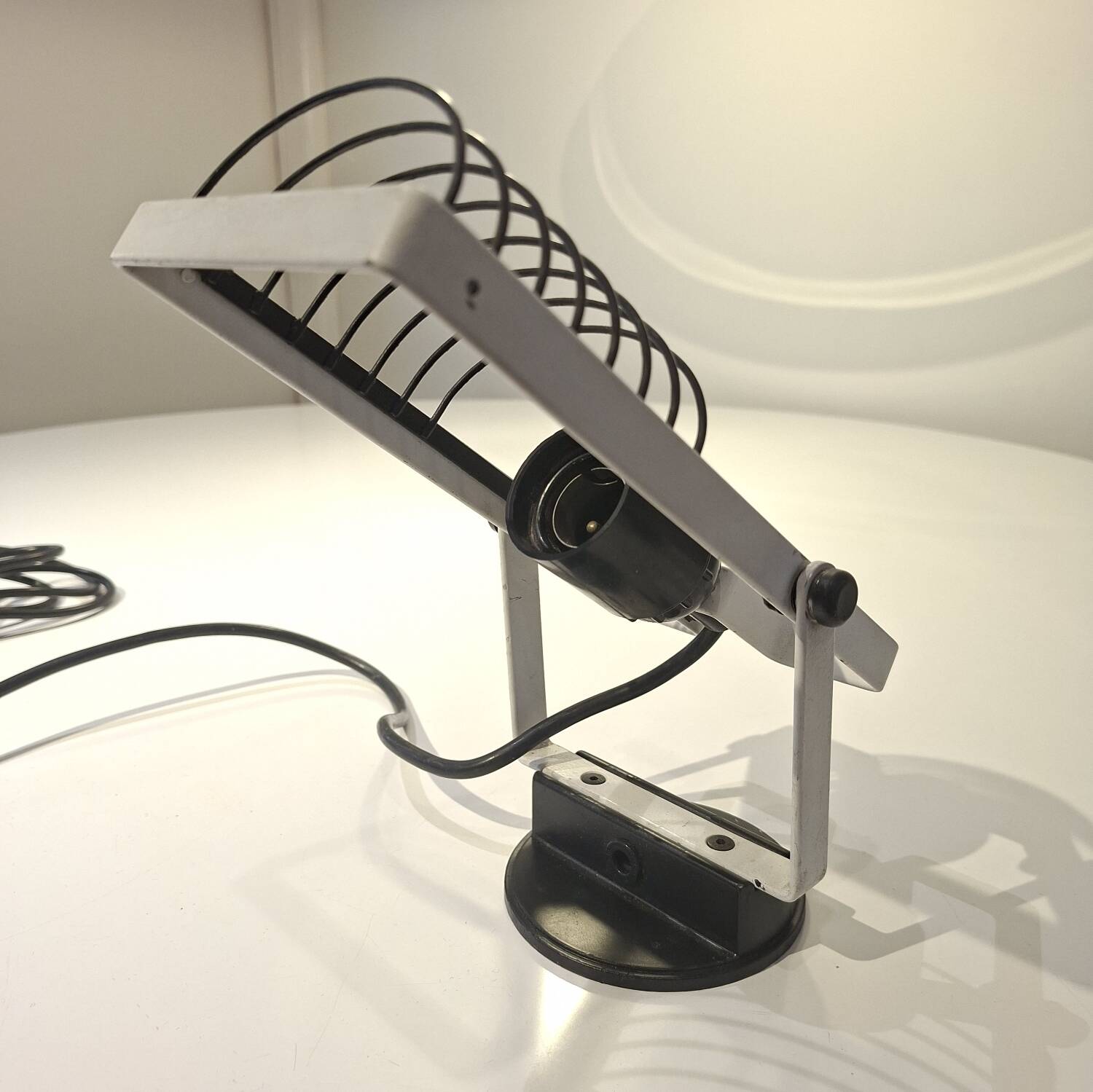 Ernesto Gismondi wall lamp Sintesi Artemide edition