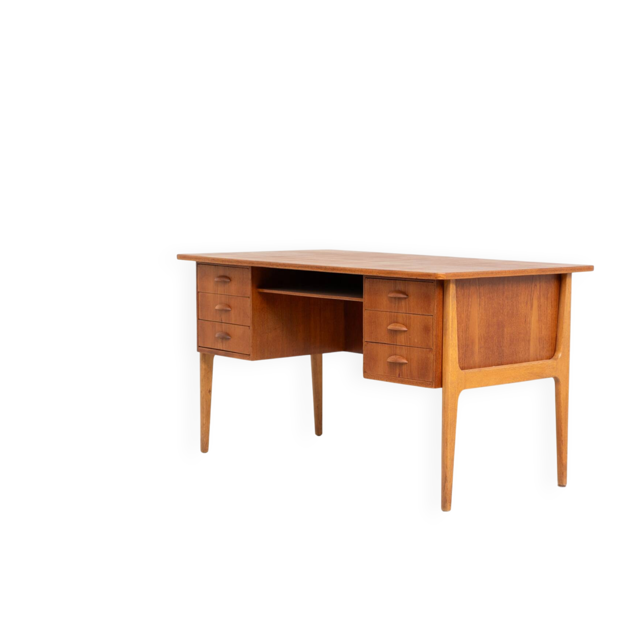Bureau danois en teck, années 1960.