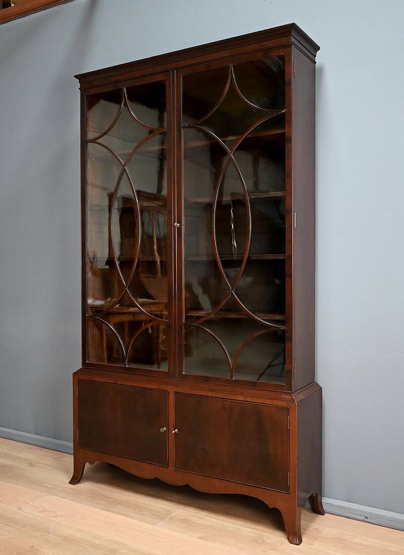 Mahogany Display Cabinet, England - Early 20th Century
