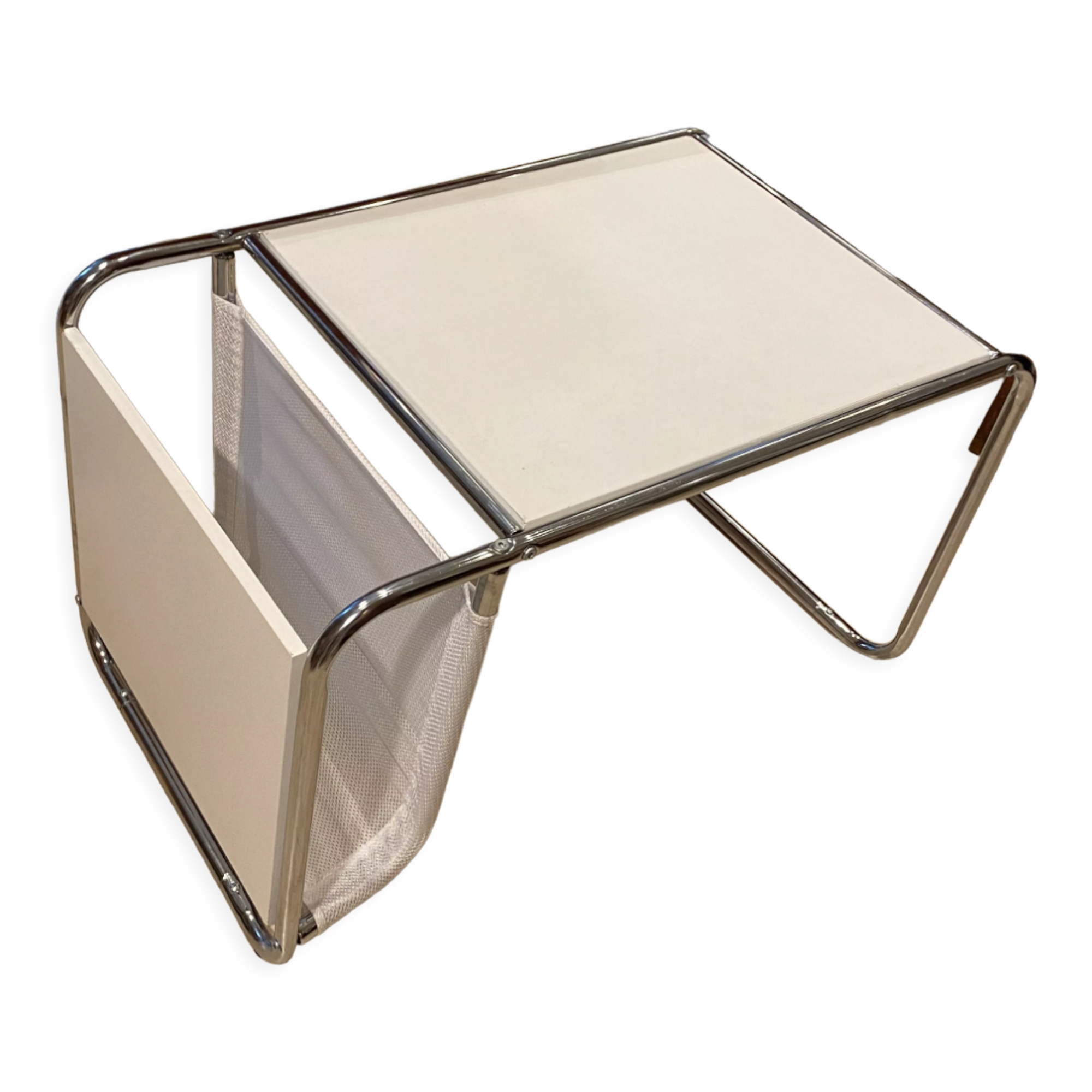 Side table magazine holders