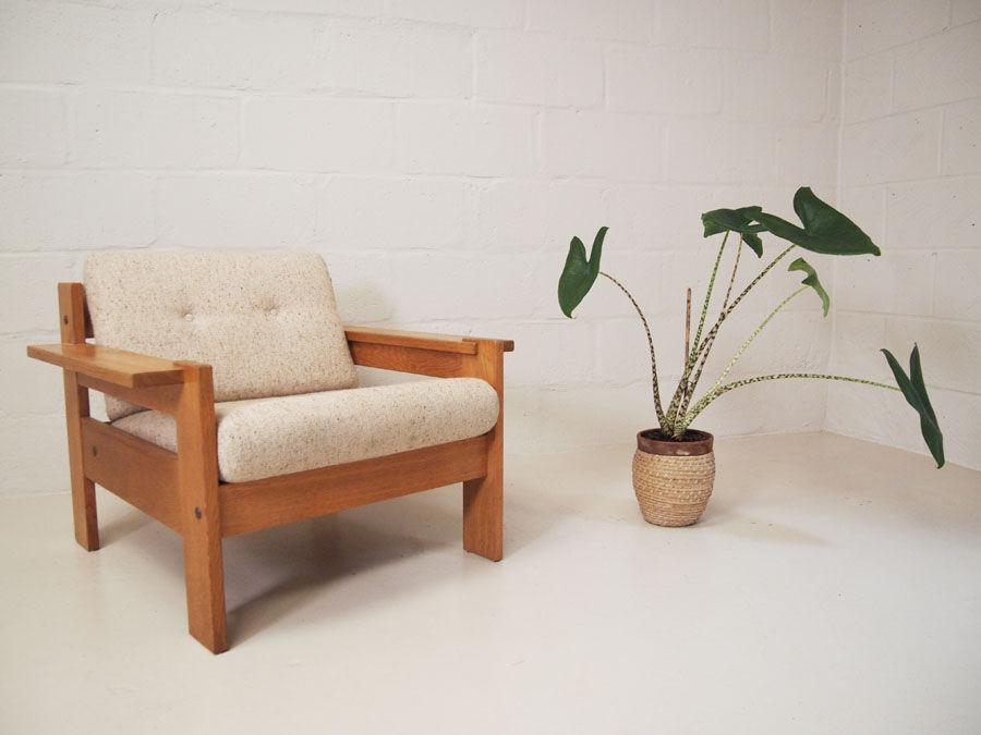 Solid oak Danish lounge chair