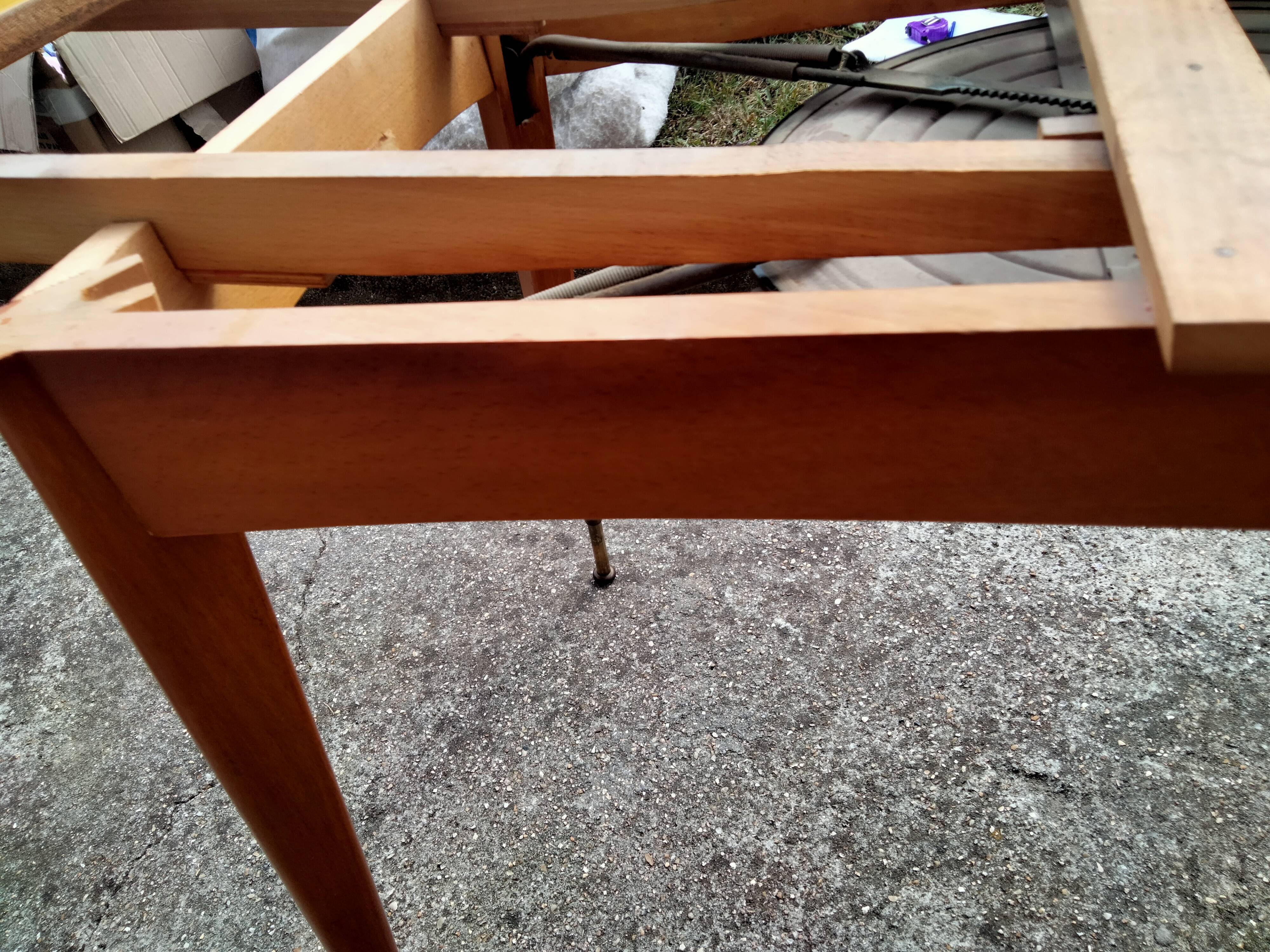 Extendable table with extensions old vintage compass legs design XXeme