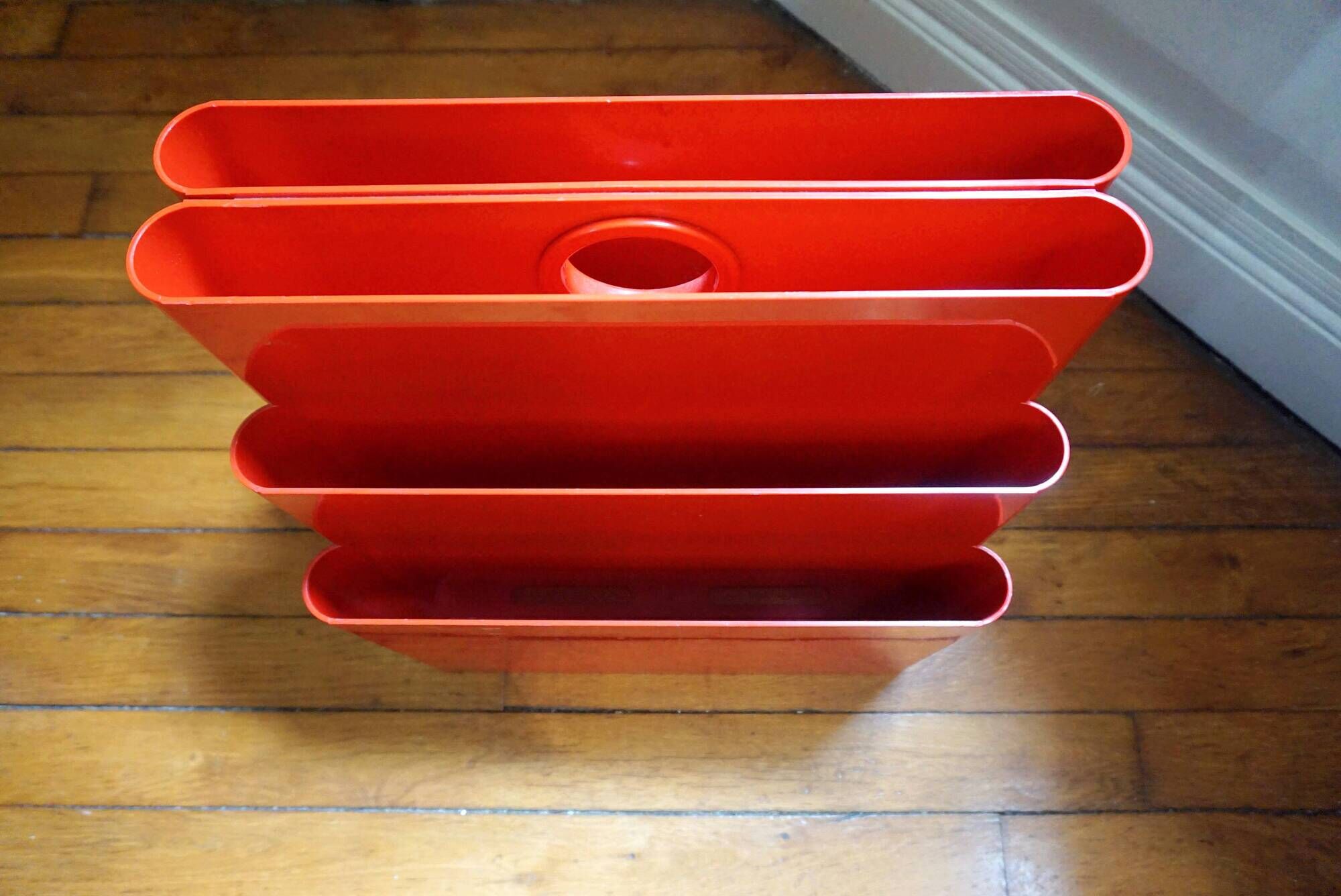 Magazine rack Kartell Giotto Stoppino 1970