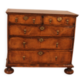commode William and Mary en noyer du 17° siècle