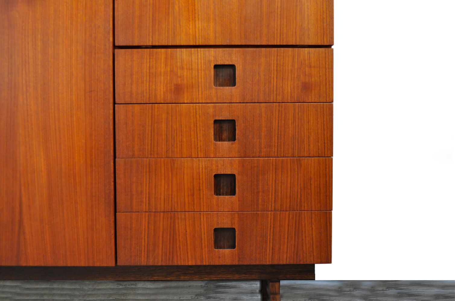 Teak veneer “Propos” series sideboard produced by Hulmefa, 1960s Netherlands