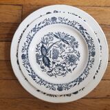 Set of 2 plates