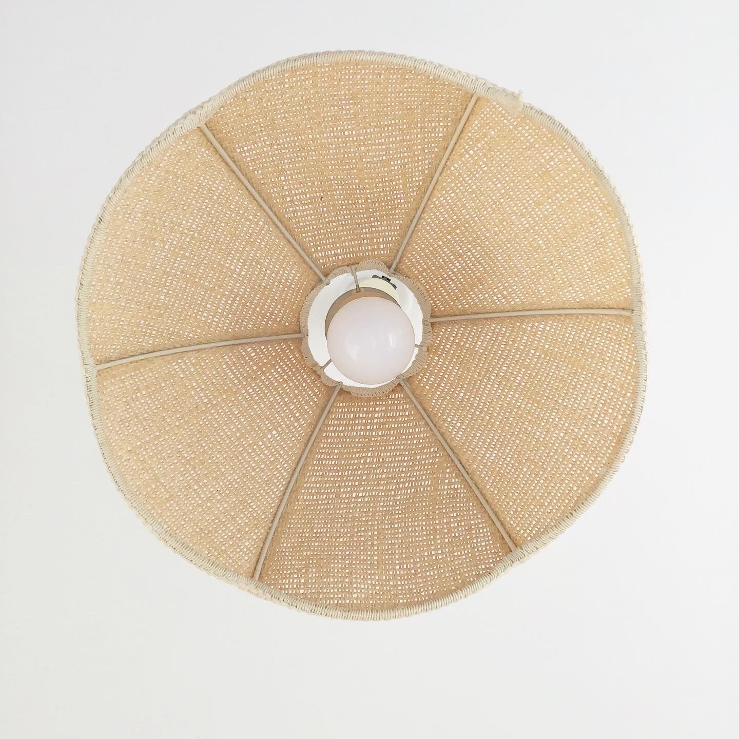 Suspension vintage fibres et tissu