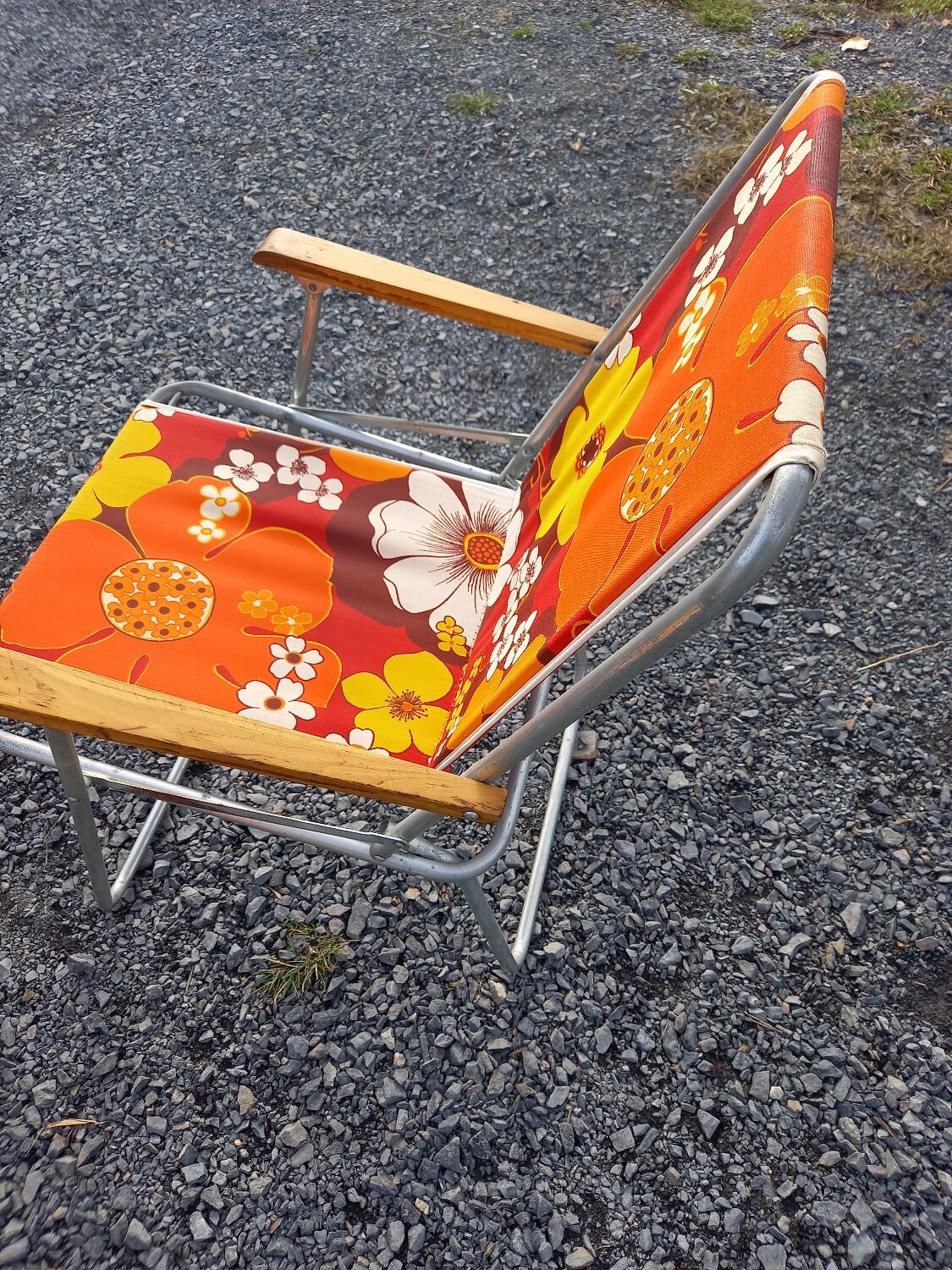 2 folding armchairs camping or beach vintage 70