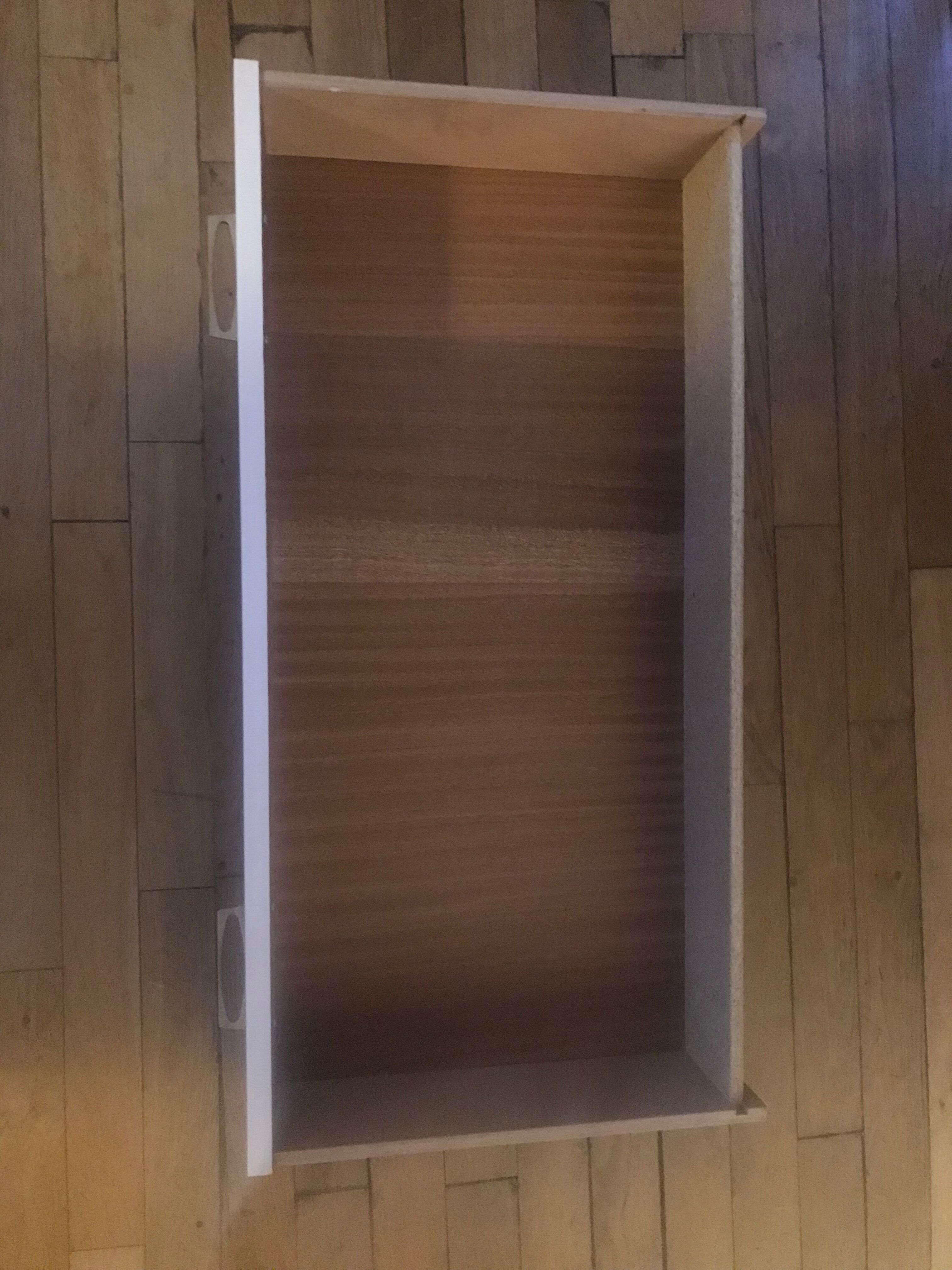 Dresser nude and gold