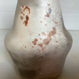 Vase artisanal différent de chaque côté