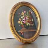 Peinture de la composition florale dans un cadre ovale en bois doré mesures 29 cm x 23 cm verre CONVEXE