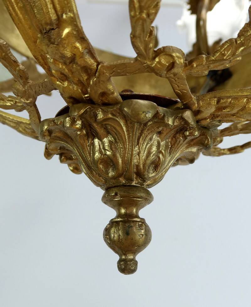 12-Light Chandelier in Gilded Bronze, Napoleon III Style – Late 19th Century