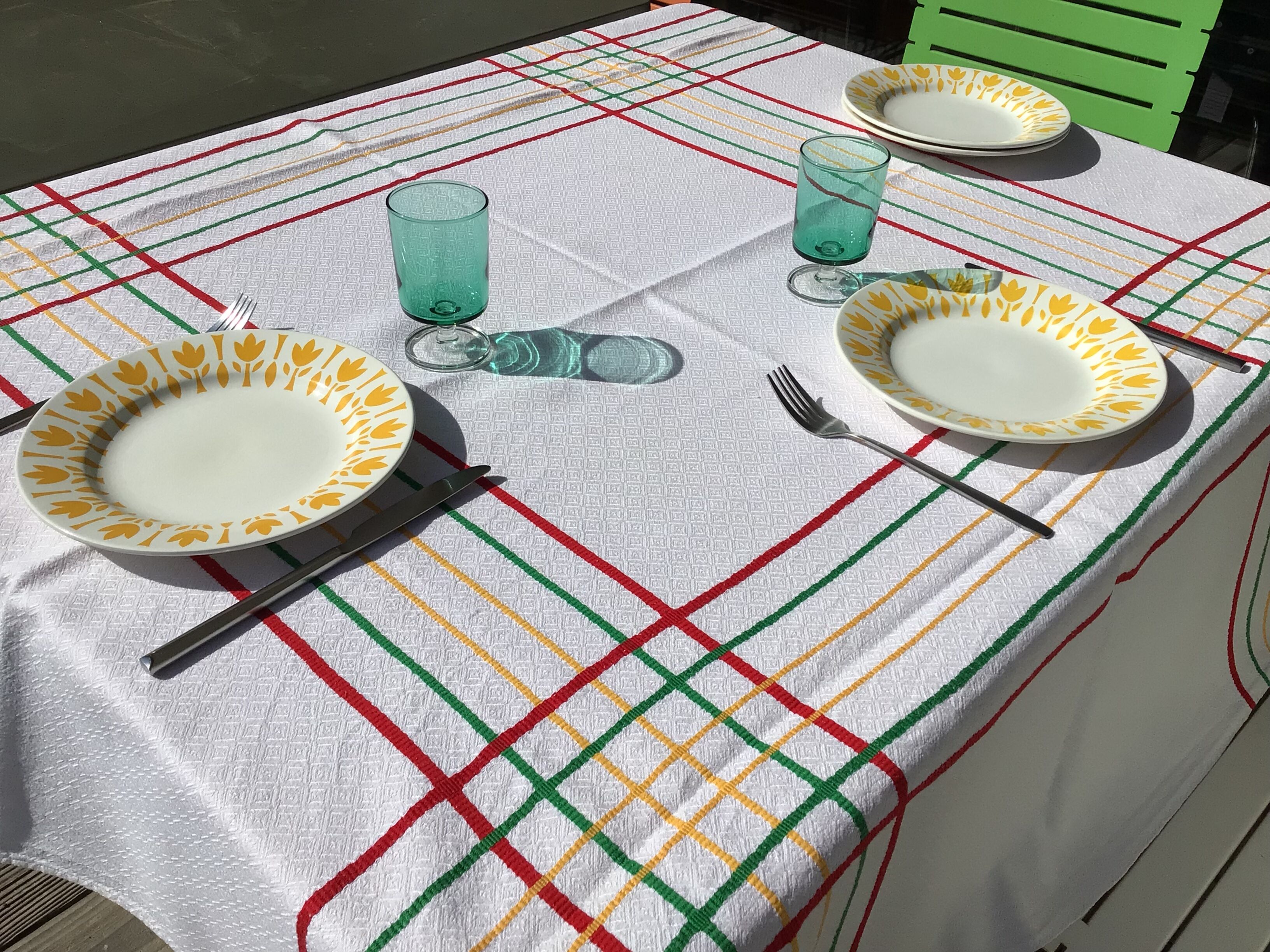 Square tablecloth Basque fabric green red yellow