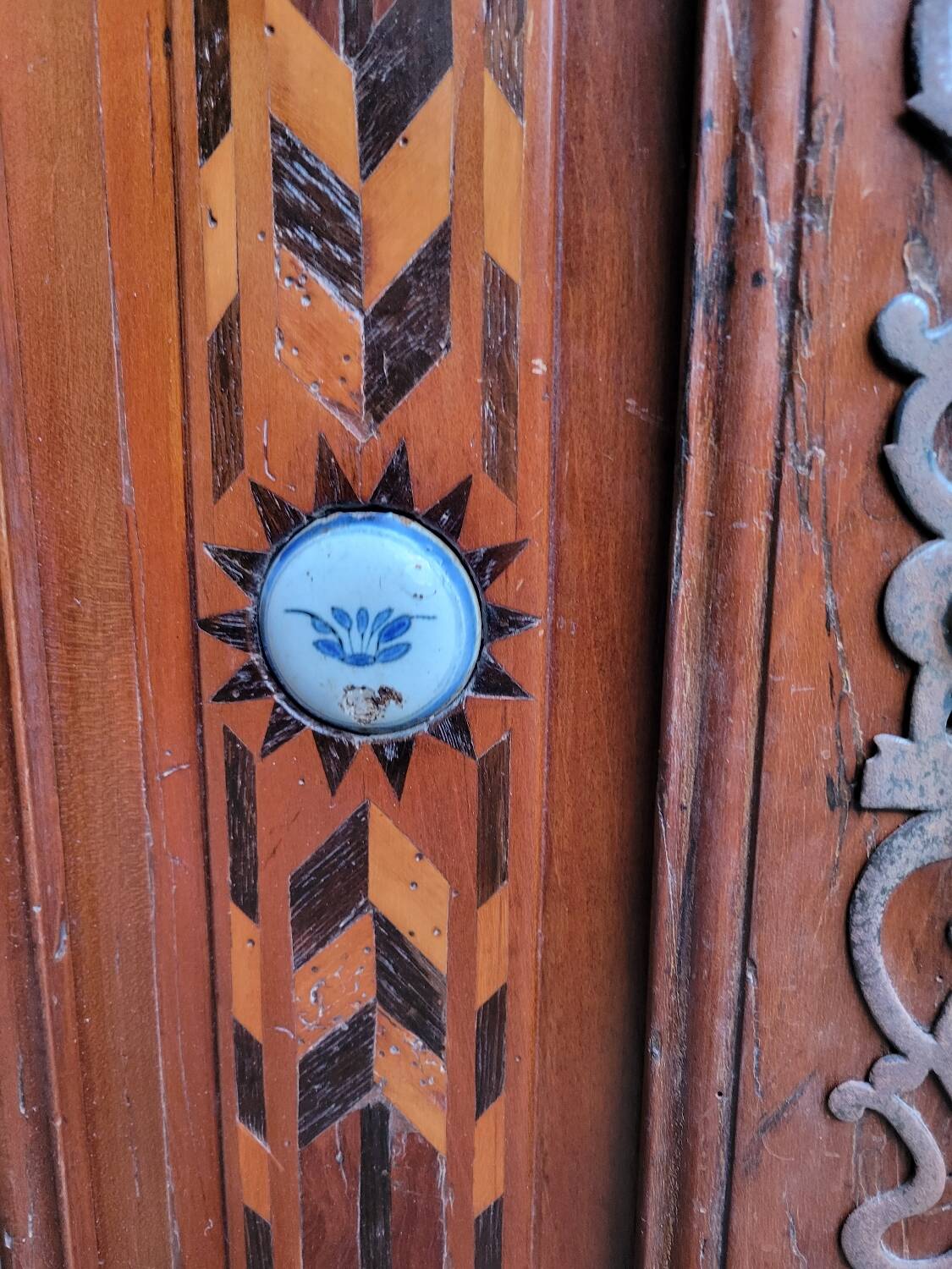 Pair of wall cupboard doors