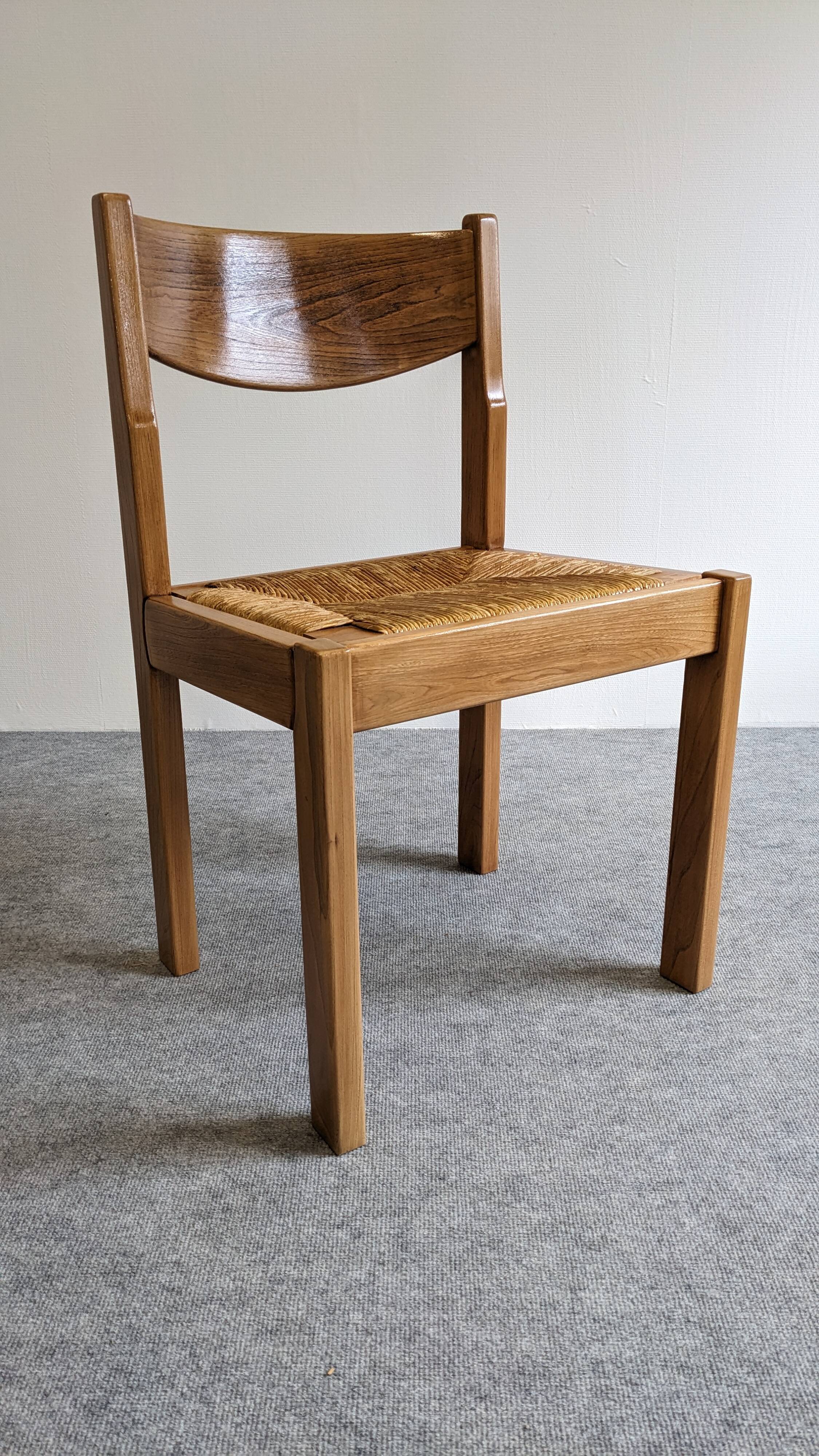 Série de 6 chaises paillées Maison Regain en orme massif, années 70-80