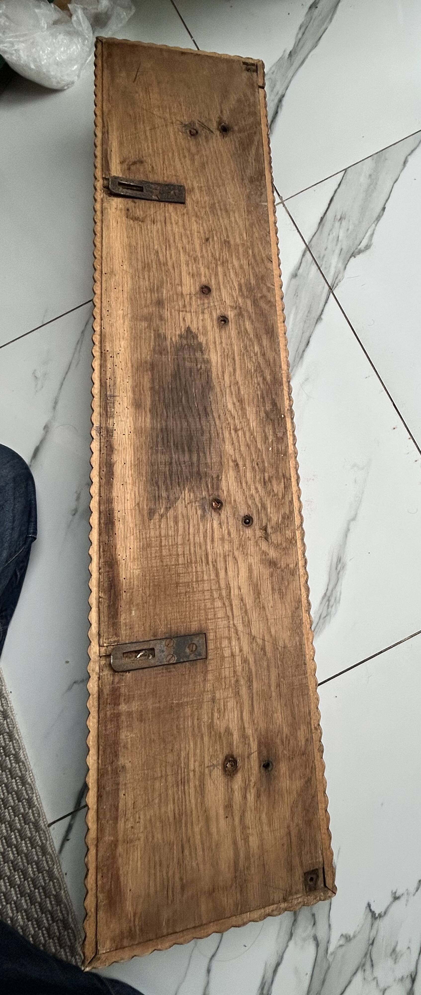 Berber coat rack made of solid wood