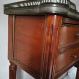 Louis XVI-style rag table