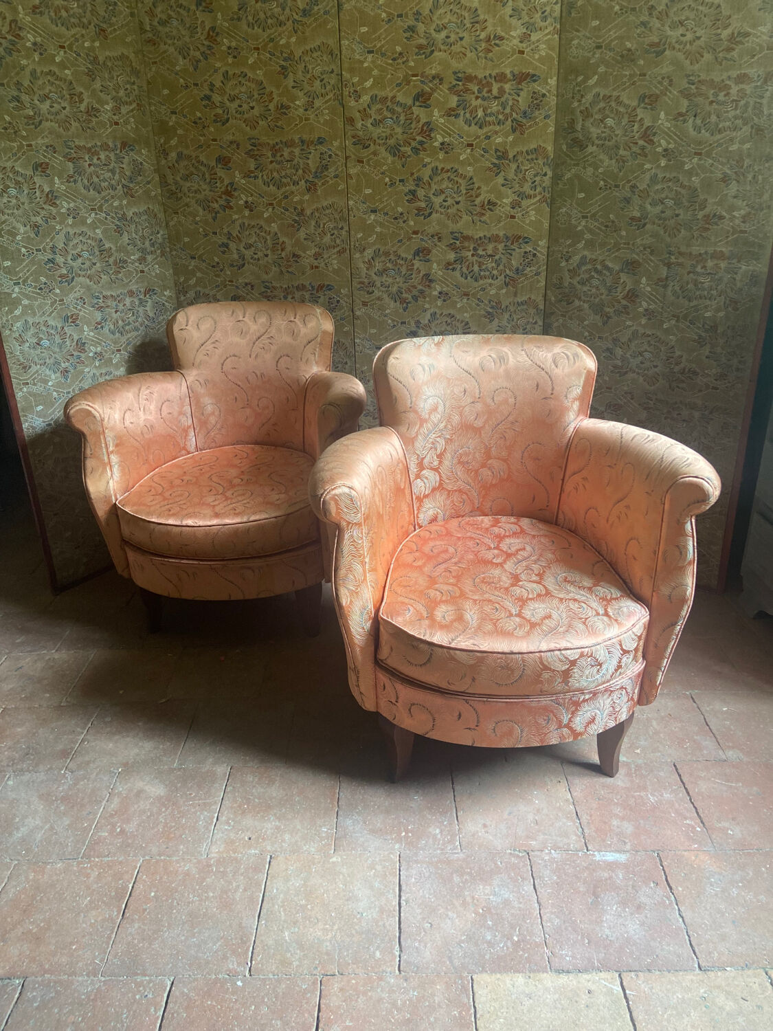 Pair of toad armchairs