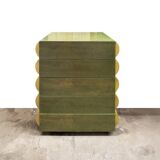 Cassettiera architettonica postmoderna in natural wood and wood tinto all'anilina, anni '80