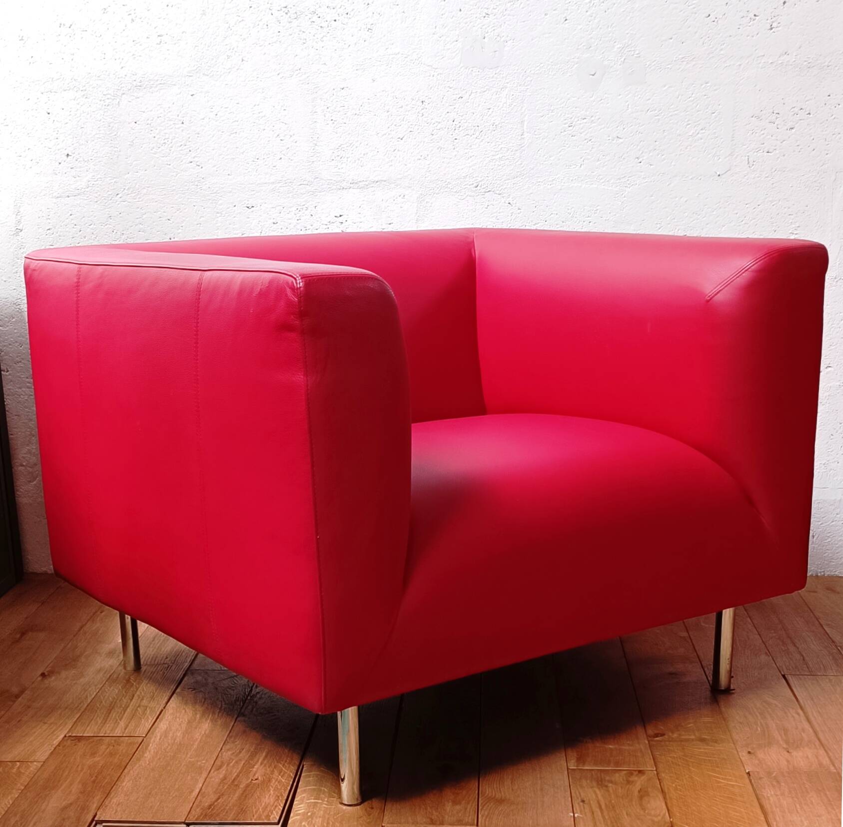 Q-BIC armchair, Haworth Collection