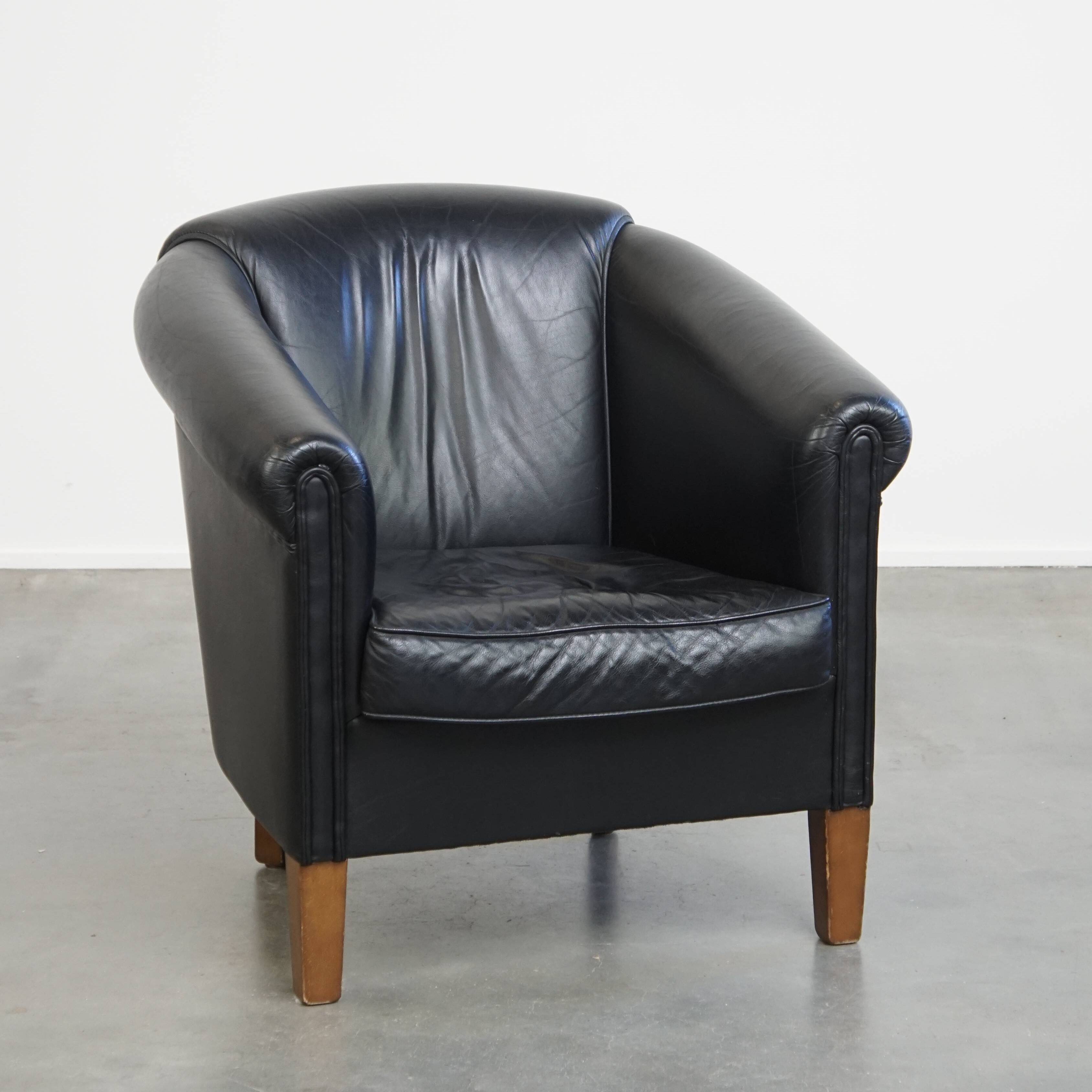 Black Cowhide Leather English-Style Club Chair