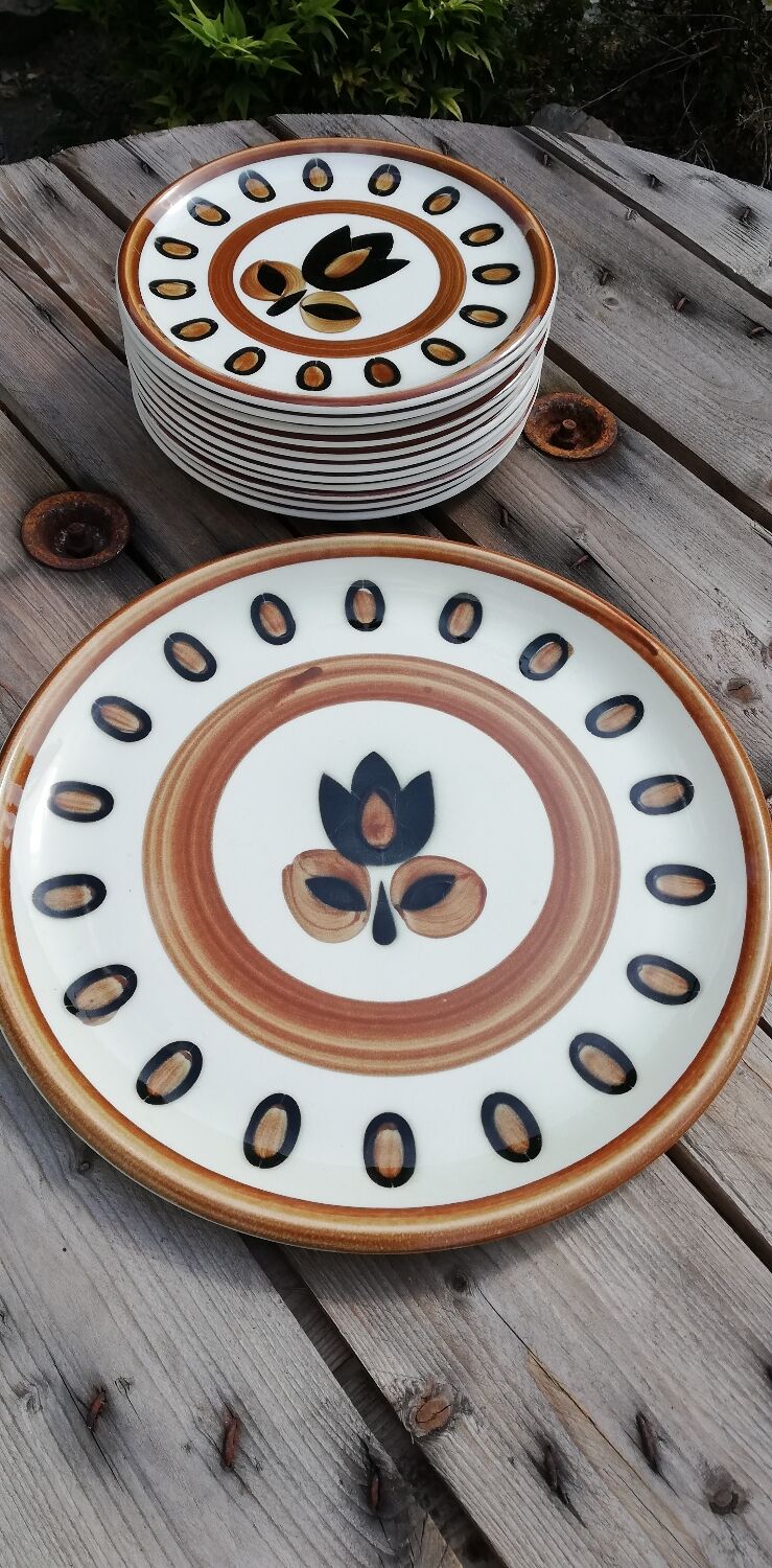Plat et assiettes kimono Boch
