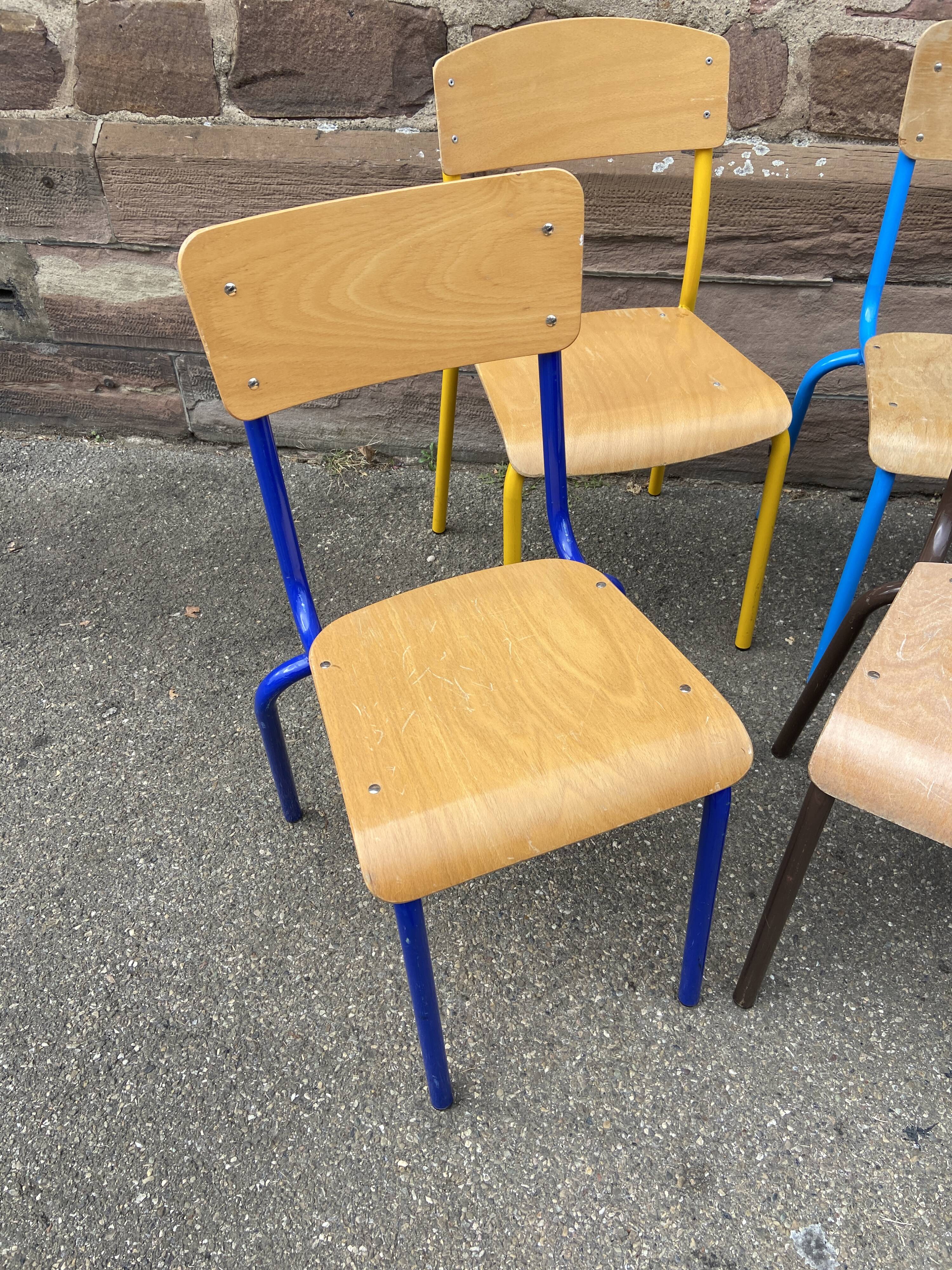 6 mismatched school chairs multicolor industrial vintage school community Mullca