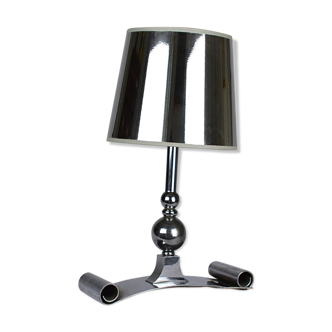 Lampe en métal argenté