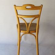 2 bistro chairs from 1905 by KOHN No. 187, wooden seats with 5 fleur-de-lis motifs