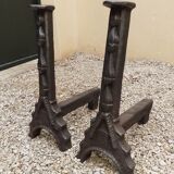 Paire de chenets en fer forgé
